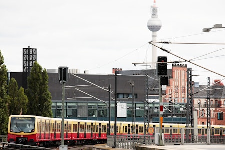 Aus Aprilscherz wird Ernst: S-Bahn Berlin richtet Techno-Zug ein