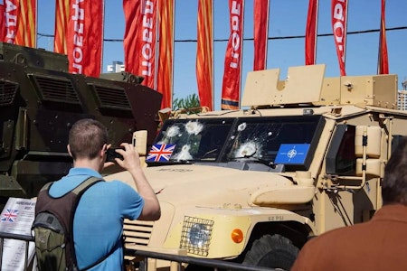 Ukraine-Krieg: Westliche Panzer werden in Russland ausgestellt