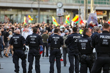 1. Mai in Berlin: Deutlich weniger Straftaten bei Demos – Iris Spranger zieht Bilanz