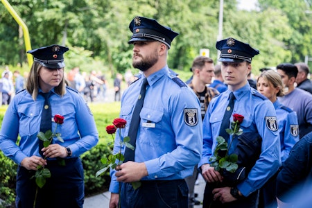 Bauarbeiter lebten gefährlicher als Polizisten? Die Medien drehen frei