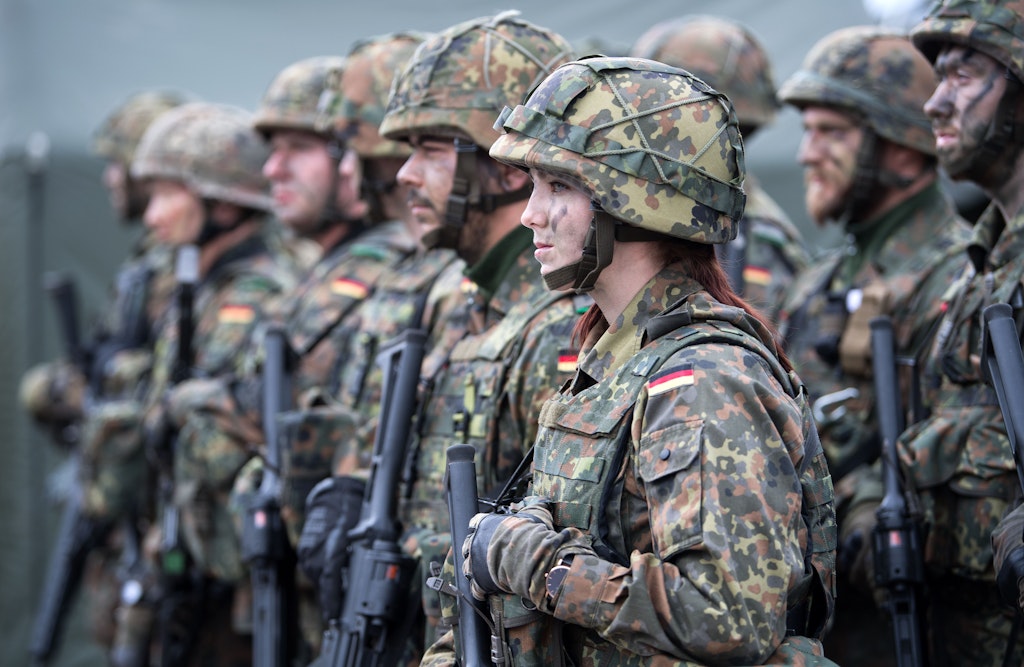 “Almanya'yı militarize etmeye yönelik bir sonraki adım”