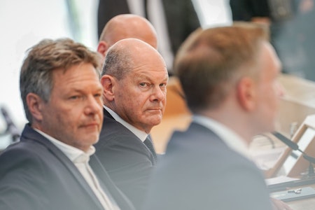 CSU fordert: Olaf Scholz muss Urlaub wegen des Haushaltsstreits abbrechen