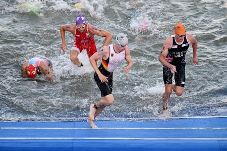 Olympia 2024: Deutsche Triathleten holen Gold in der Mixed Staffel