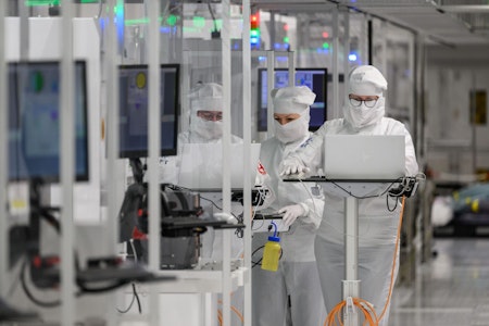 Infineon verlagert 1400 Jobs in „Billiglohnländer“: nach Ostdeutschland?