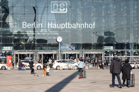 Festnahme am Hauptbahnhof in Berlin: Mann trägt drei Messer bei sich