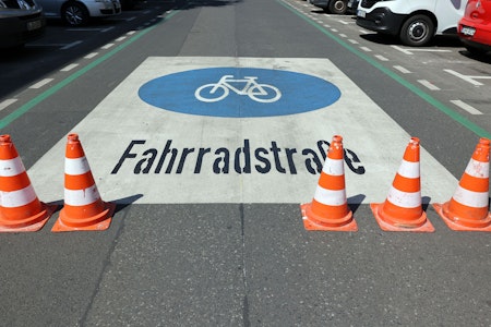 Schwedter Straße wird zur Fahrradstraße: Neue Regeln für Autofahrer und Radler in Berlin-Mitte