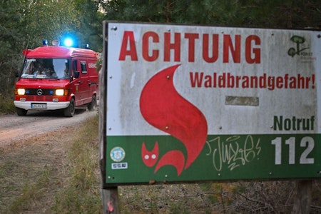Evakuierung von Dorf in Brandenburg aufgehoben: Waldbrandgefahr weiter auf Höchststufe