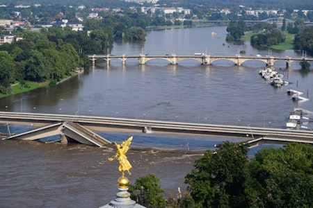 Hochwasser in Dresden: Nach dem Brückensturz kommt die Flut