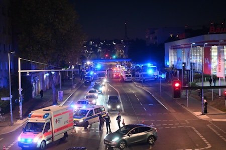 Randale nach Palästinenser-Demo: Polizei Berlin räumt U7 in der Yorckstraße