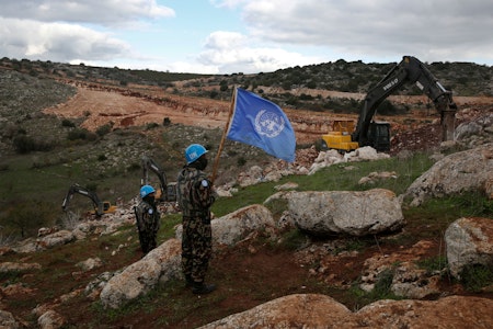 Nahost: Israelischer Panzer schießt laut UNIFIL auf Wachturm von Blauhelmsoldaten – EU reagiert