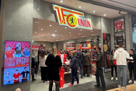 1. FC Union Berlin: Neuer Pop-up-Store „Zeughaus Mitte“ im Alexa wird sofort zum Fan-Magneten