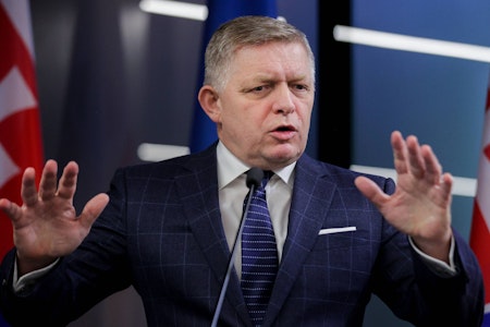 Ukraine-Krieg: Robert Fico fordert Sicherheitsgarantien für Russland