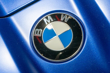 BMW: Gewinn bricht um 84 Prozent ein – Experte kritisiert „Attraktivität“ deutscher Autos