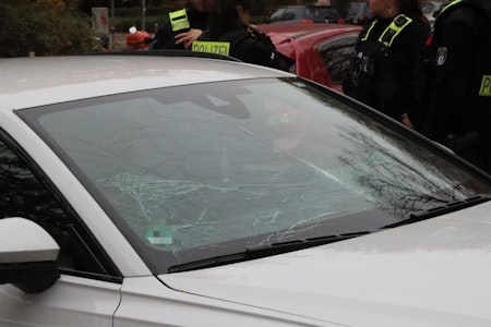 Neukölln: Autofahrer flieht vor Polizei – Hubschrauber im Einsatz