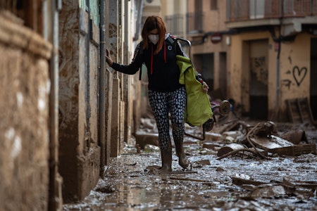 Hochwasser in Spanien: Überflutete Städte bereiten sich auf weiteres Unwetter vor