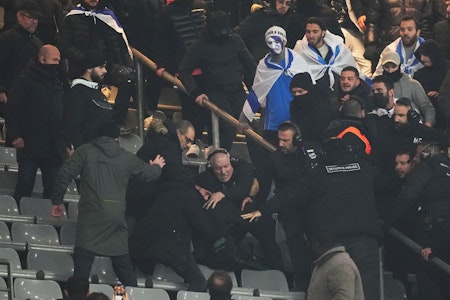 Paris: Ausschreitungen bei Hochrisikospiel zwischen Frankreich und Israel (Video)