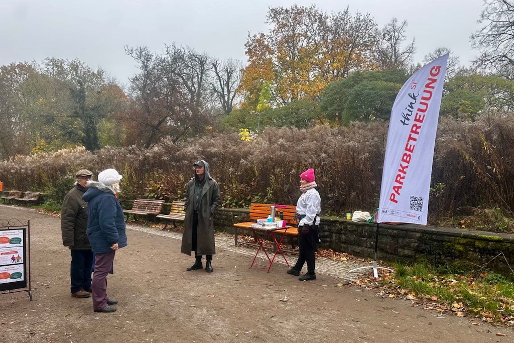 Neue Plauderbank in Berlin-Weißensee – Erfolgsmodell gegen Einsamkeit