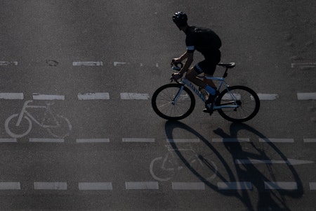 Berlin: Zwei Radfahrer nach Unfall mit Auto gestorben – wieder mehr Verkehrstote