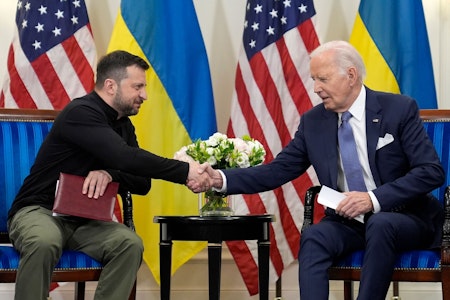 Biden erlaubt Ukraine, russische Ziele mit Langstreckenraketen anzugreifen – und Trump schweigt