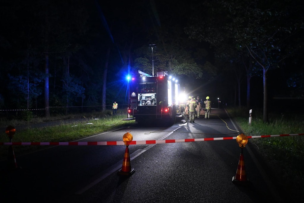 Unfall auf dem Adlergestell in Berlin-Schmöckwitz: Drei Verletzte