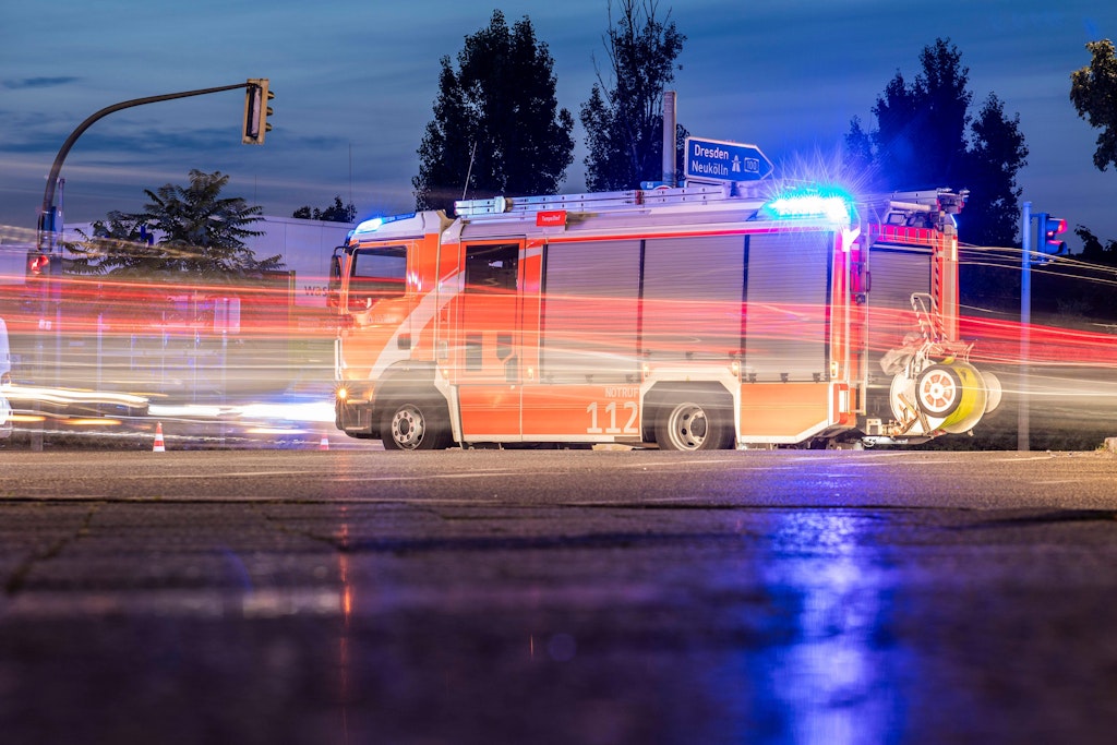 Tödlicher Verkehrsunfall in Berlin-Lankwitz: 84-jährige Fußgängerin angefahren