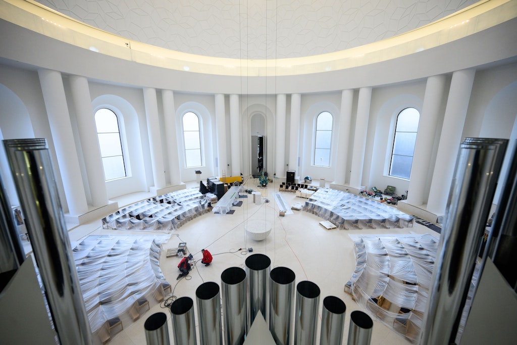 Verschwundene DDR-Architektur in der Berliner Hedwigskathedrale: Was der Kirche (nicht) heilig ist