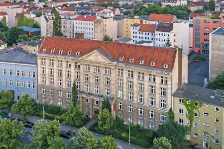 Kreuzberg: Historisches Verwaltungsgebäude am Tempelhofer Ufer wird saniert