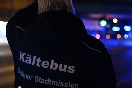 Berlin: Kältebus fährt wieder durch die Straßen – mit Politiker-Unterstützung