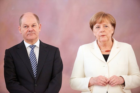 Merkel kritisiert Scholz: „Wenn unser Bundeskanzler so außer Rand und Band ist – ogottogott“