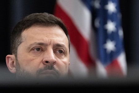 Ukrainekrieg – Selenskyj warnt: US-Gespräche mit Russland ohne Ukraine „sehr gefährlich“