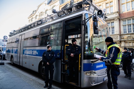Gutachten beendet Protestfahrten: „Adenauer SRP+“ beschlagnahmt und stillgelegt