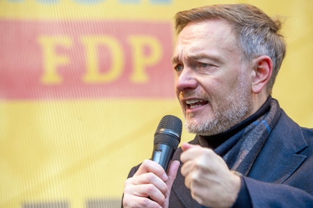 Maischberger attackiert FDP-Chef Christian Lindner bei Sendung am Dienstag: „Dreimal weggelaufen“