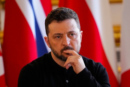 Ende der US-Militärhilfe: Ukrainer sehen Selenskyj nach Trump-Streit wieder positiver