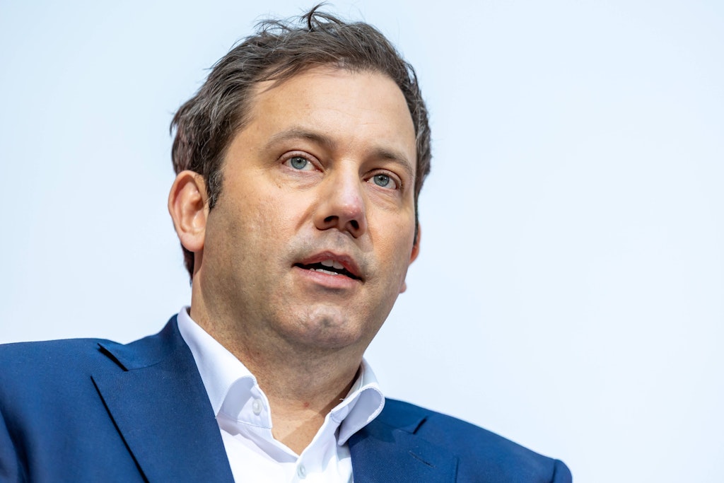 „Klar rechtsextremistisch“: Lars Klingbeil will schnelles Verbot der AfD