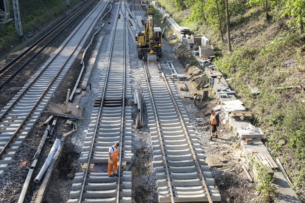 Sanierung des Bahnnetzes verzögert sich: Fertigstellung nun für 2036 geplant