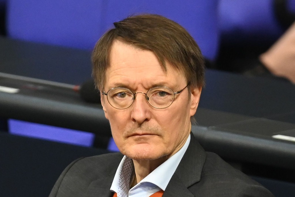 Spahn, Lauterbach, Drosten – Wer sollte in die neue Corona-Enquete-Kommission? Das sagen ChatGPT, G…