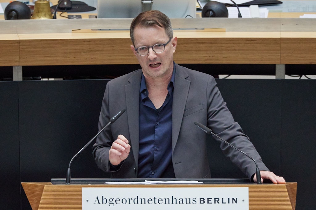 Berliner BSW-Chef wettert gegen die Grünen: Einschränkung der Meinungsfreiheit