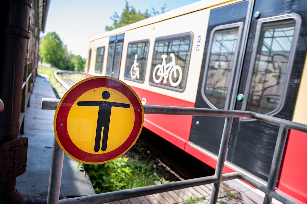Tote S-Bahn-Surfer in Berlin: Jetzt meldet sich die Deutsche Bahn zu Wort