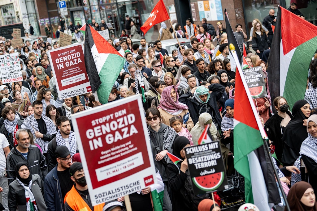 Nakba-Gedenktag in Berlin: Demo aufgelöst, schwerverletzter Polizist, Dutzende Festnahmen