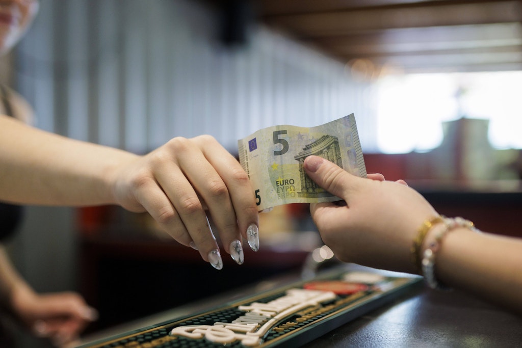 Trinkgeld: So viel wird in Berliner Restaurants und Cafés gegeben