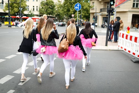 Bierbike und Ballerinas: Junggesellenabschiede plagen Berlin