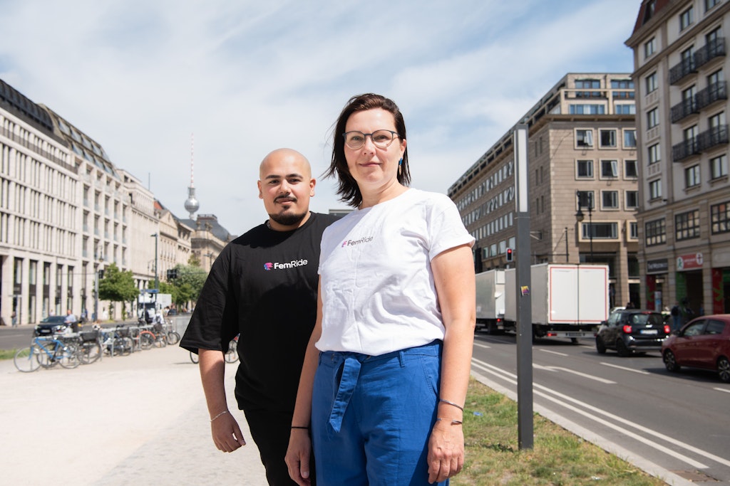 FemRide: So will ein Berliner Start-up den Nachhauseweg für Frauen sicherer machen