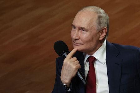 Telefonat zwischen Trump und Putin: Russland glaubt, weiterkämpfen zu können