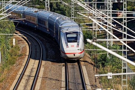 Berlin–Hannover: Warum die wichtigste Bahnstrecke in die Hauptstadt so lange ausfällt