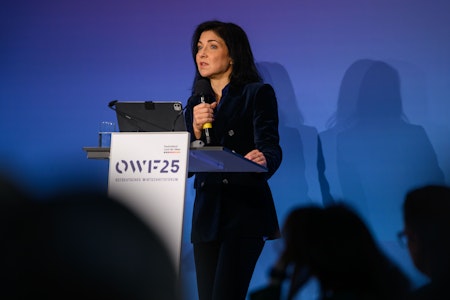 OWF25: Wirtschaftsministerin Reiche rechnet mit „fataler“ Politik der Ampel ab