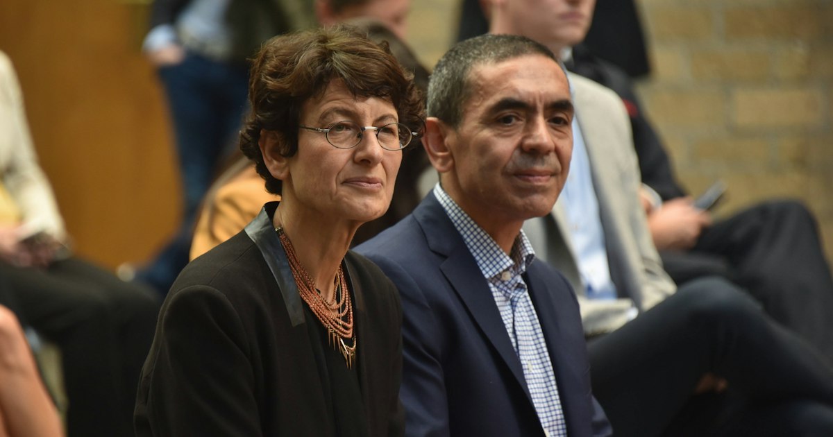 BioNTech founders receive national prize - | despite safety concerns about ...