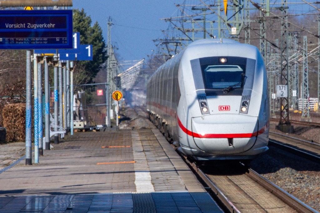 Deutsche Bahn mit Verlust in dreistelliger Millionenhöhe im ersten Halbjahr