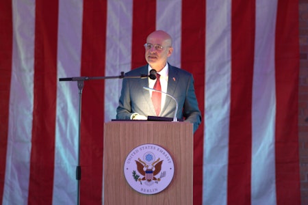 Rede im Wortlaut von Alan Meltzer, Chargé d'Affaires der US Botschaft in Berlin, vom 30. Juni 2025…