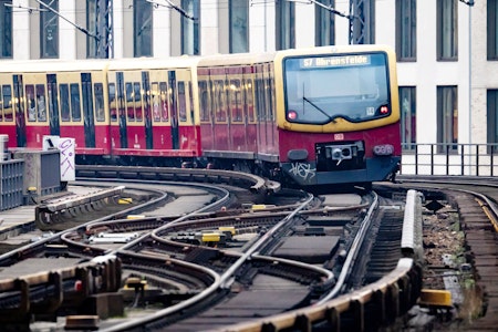Störung an der S-Bahn Hackescher Markt: Diese Linien sind betroffen