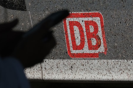 DB trickst mit Jugend-Flatrate: Billig-Ticket als Ablenkung vom Preis-Wucher